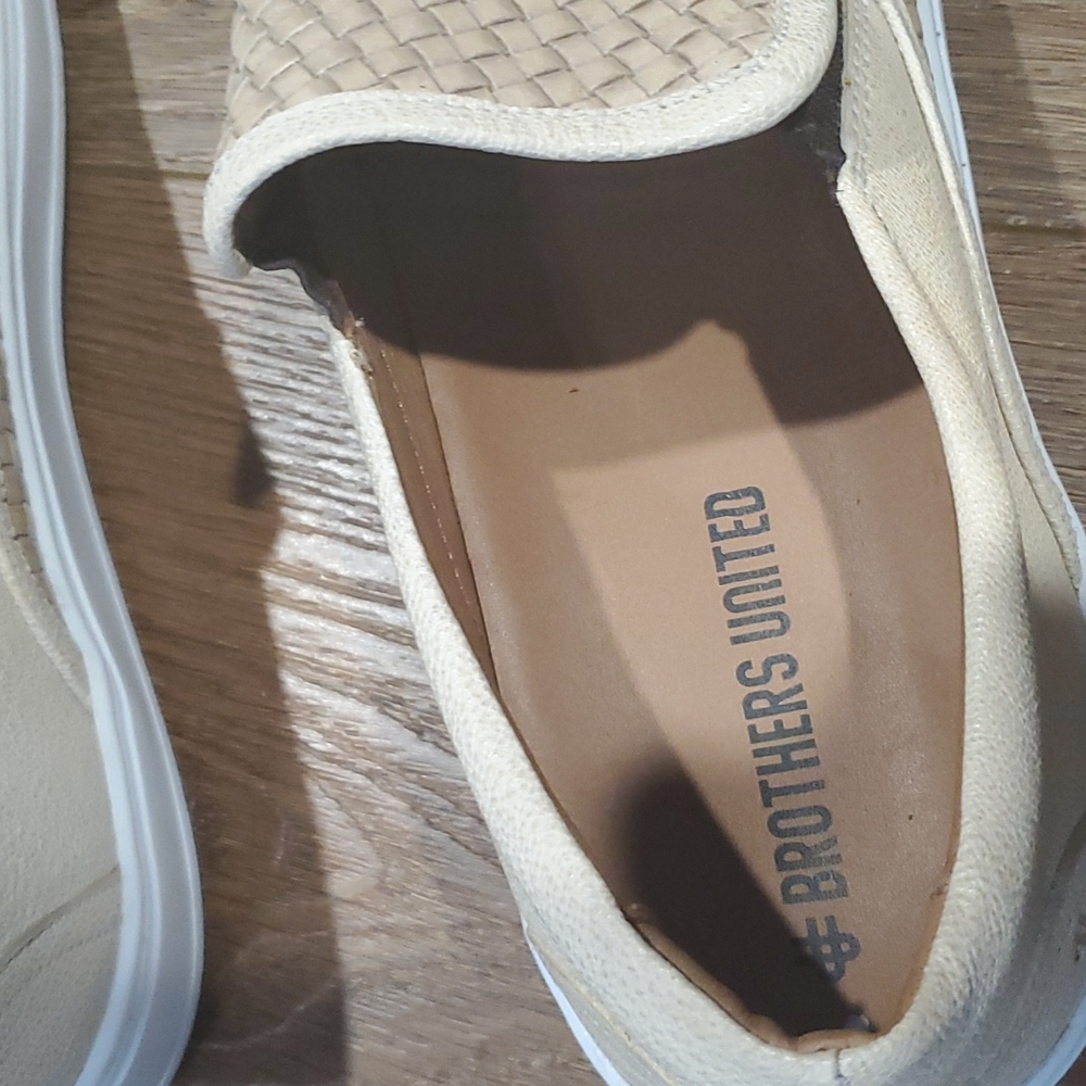 BROTHERS UNITED slip ons.     #3930 - Picture 7 of 9